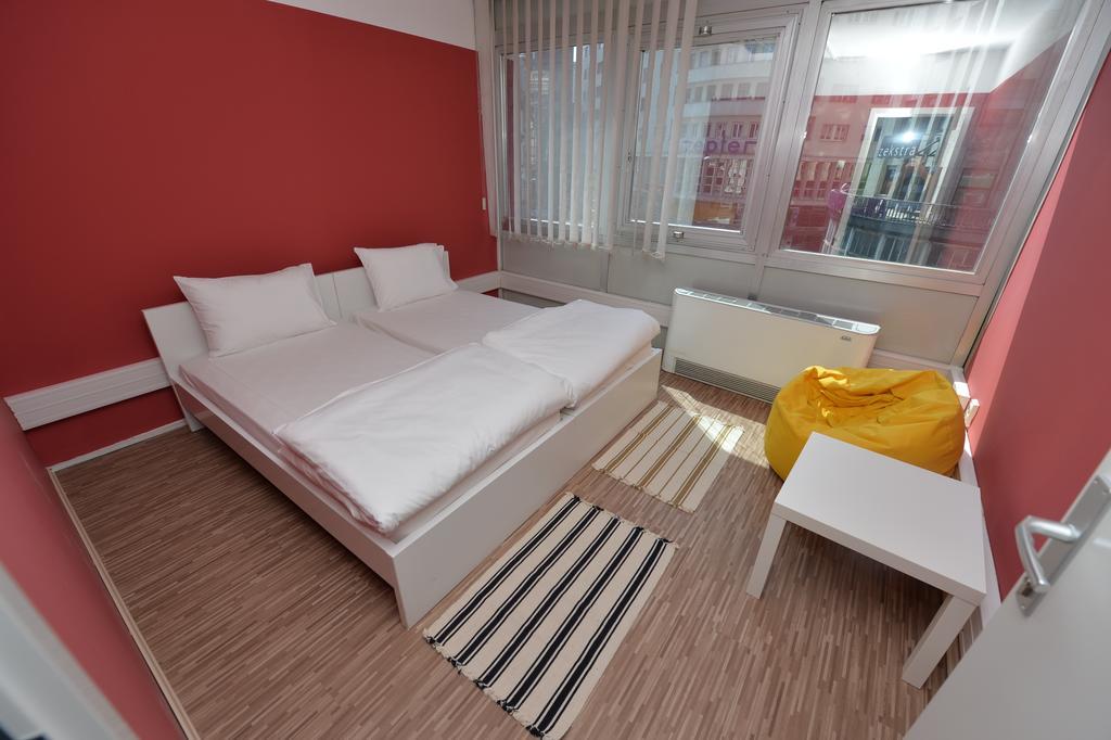 Dc Hostel Belgrad Rum bild