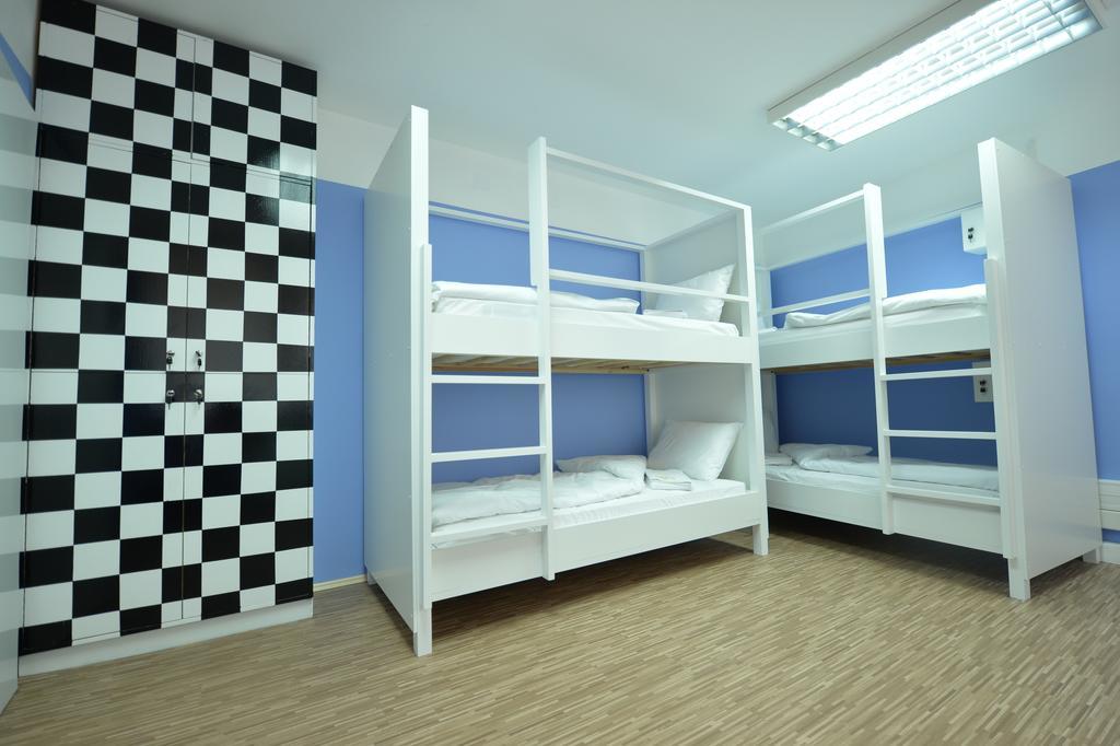 Dc Hostel Belgrad Rum bild
