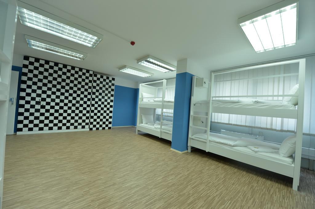 Dc Hostel Belgrad Rum bild